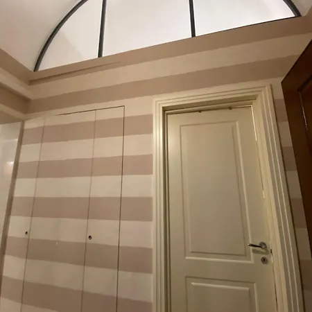 Casa Carulli49 アパート